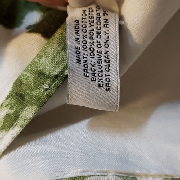 Nicole Miller Home NWT 72 x 16 Small Beaded Pumpkins with Fringe Table Runner - Picture 7 of 8